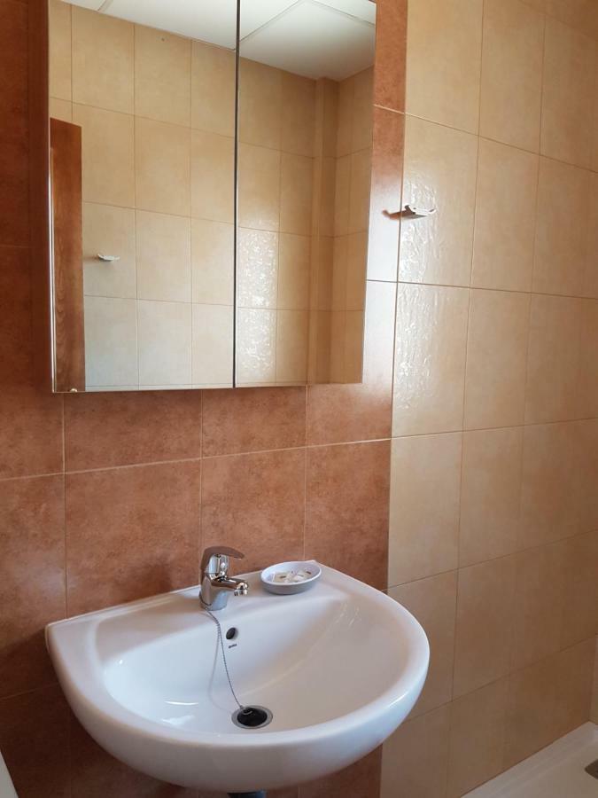 Apartamentos Rurales La Dehesa Del Acebuche 哈恩 外观 照片